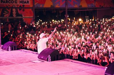 Sottosopra Fest, Gallipoli si tinge di «rosa» con Anna e Rose Villain