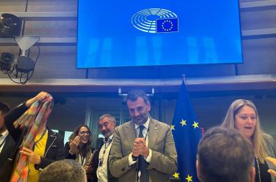 Decaro presidente Commissione Ambiente al Parlamento Europeo, l'orgoglio di Emiliano e gli auguri di Leccese