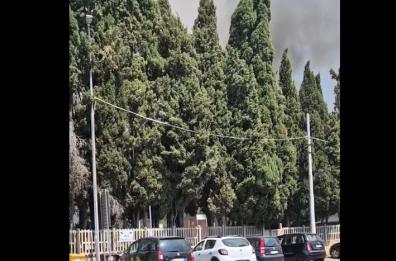 Incendio a ridosso della stazione di S.Pietro Vernotico: ripresa la circolazione treni per Squinzano