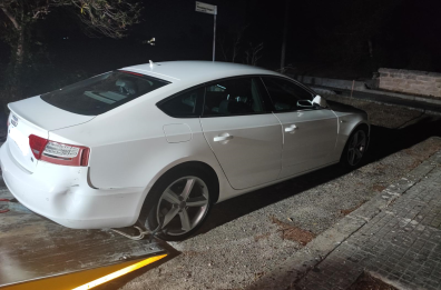 Nardò, fermato per un controllo sperona l'auto della polizia locale: arrestato dopo lungo inseguimento