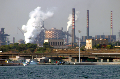 Ex Ilva, cassa integrazione: scure sugli impianti. Fiom: «Accordo nella notte, 4050 lavoratori, 3500 a Taranto»