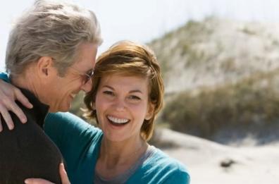 Paul e Adrienne, amore inatteso tra Richard Gere e Diane Lane sotto la tempesta