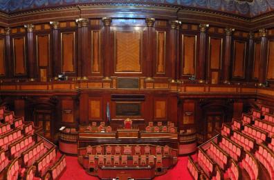 Tra idee e leadership alla ricerca (politica) del centro perduto