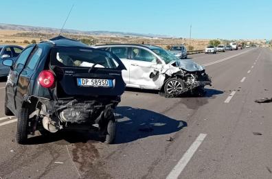 Scontro mortale tra Foggia e Manfredonia: morto 88enne. Ferita una donna