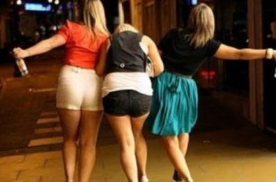 Alcolismo  in Puglia, la dipendenza è in calo ma le donne bevono di più