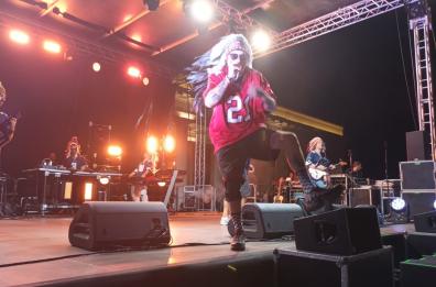 Foggia, Clementino in piazza Cavour nella notte di Ferragosto: ed è subito festa LE FOTO