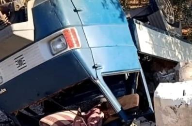 Francavilla fontana, con un motocarro Ape si schianta contro un muretto a secco: muore 87enne 