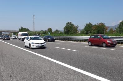 Fine vacanze, esodo estivo intenso ma sulla SS 16 traffico diminuito del 12%