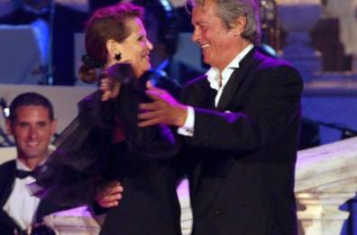 Il ricordo di Alain Delon con Claudia Cardinale a Gallipoli per il premio Barocco