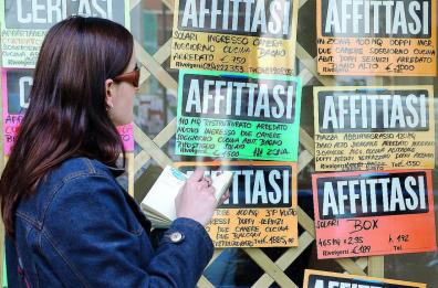 Stanze in affitto per gli universitari, a Bari cresce la domanda: +207%. Tanti studenti ma poche case