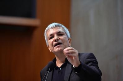 Vendola e le vacanze dei big di destra in Puglia: che male c’è?