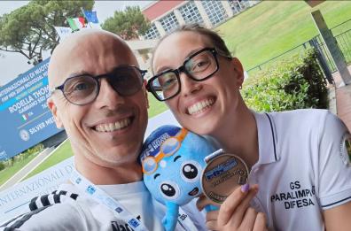 Paralimpiadi, Vittoria Bianco da Putignano in volo verso Parigi: «Passione e sacrificio in vasca»