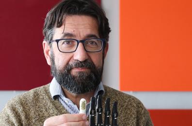 La storia di Silvestro Micera, l’ingegneria biomedica e l’amore per Taranto