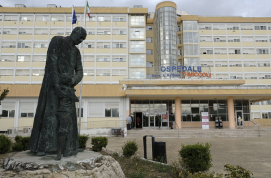 Barletta, l’orrore in ospedale. Stuprata in reparto una paziente psichiatrica, indagini su un ausiliario