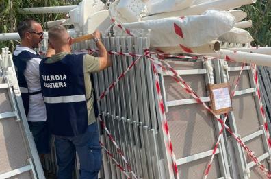 Salve, sequestrato lido abusivo di 2mila metri quadri: una denuncia