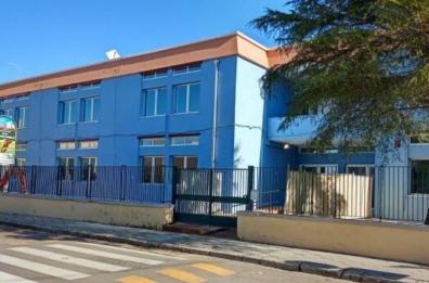 Guagnano chiede «chiarezza sul grembiule unisex»
