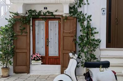 «Vuoi comprare casa a Manhattan? Prova invece la Puglia»: la classifica del NY Times per gli statunitensi che vogliono cambiare Paese