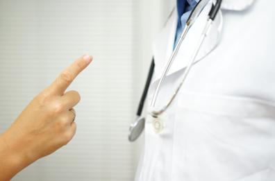 Il 42% di oltre 3mila operatori sanitari pugliesi ha subito aggressioni sul lavoro: ecco lo studio 