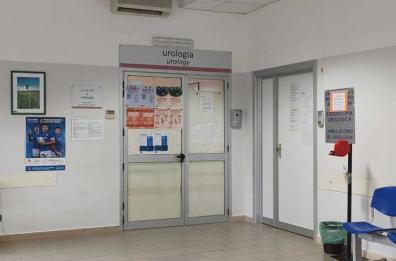 Casarano, ancora violenza in ospedale: medico preso a calci al basso ventre da un paziente