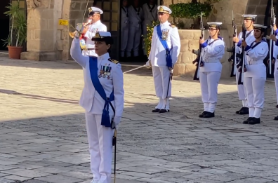 Taranto, per la prima volta nella storia una donna è al comando Zona Fari: Miriam Fucci, Capitano di Fregata 