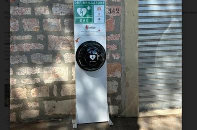 Monopoli potenzia la rete di cardioprotezione in città: un nuovo defibrillatore in contrada Antonelli