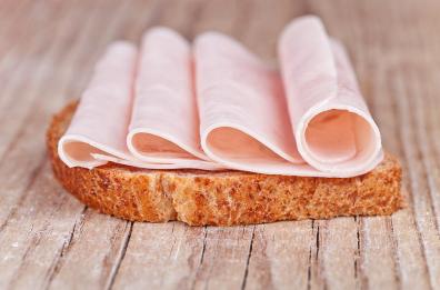 Ruba pane e prosciutto da un hotel di Rimini, arrestato 37enne di Bari