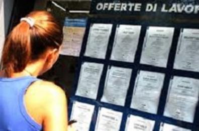 In Puglia e Basilicata più lavoro, ma è un successo per soli uomini In Puglia e Basilicata più lavoro, ma è un successo per soli uomini