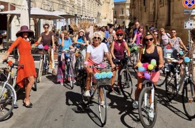 Lecce per un giorno senza auto e smog: qualche disagio ma vincono bici e famiglie