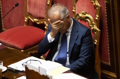 Il Comune di Bari e il rischio infiltrazioni della mafia. Il ministro Piantedosi: «Lo scioglimento è l'ultima spiaggia»
