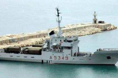 Taranto, sigarette e Cialis sulla nave militare: tre condanne in appello per il contrabbando in Marina