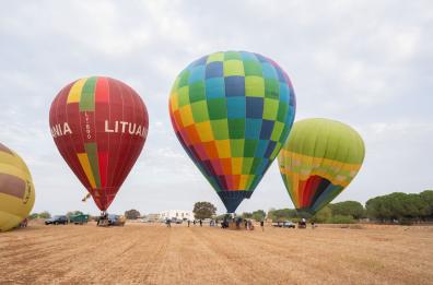Laterza capitale delle mongolfiere: torna il Canyon Balloon Festival