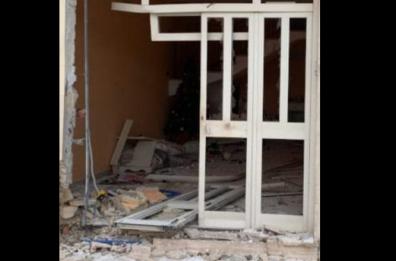 Bomba contro un palazzo: a San Pietro Vernotico torna la paura