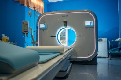 Taranto, ecco la nuova Tac dotata di Intelligenza Artificiale: esami più veloci e meno radiazioni per i pazienti