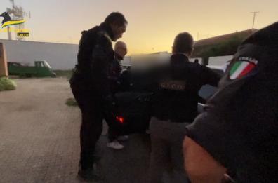 Gestione illegale rifiuti speciali: scacco alla Scu, 25 in carcere nel Salento