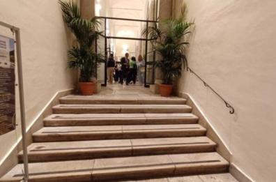 Barletta, nell’ex palazzo San Domenico biblioteca inaccessibile ai diversamente abili