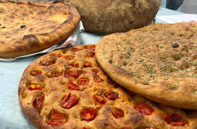 I panificatori pugliesi a «Le Rotte del pane» a bordo della nave Vespucci