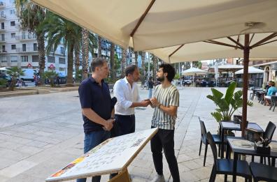 Bari, stop ai tavolini selvaggi: una striscia rossa segnalerà gli spazi esterni di bar e ristoranti