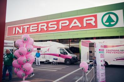 Ottobre, torna la «carovana della prevenzione» per i tumori anche in Puglia