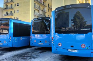 Trani, tre nuovi bus a metano: la flotta del trasporto urbano diventa sempre più verde