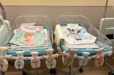 Acquaviva, due sorelle partoriscono lo stesso giorno: l'ospedale Miulli festeggia due splendidi cuginetti