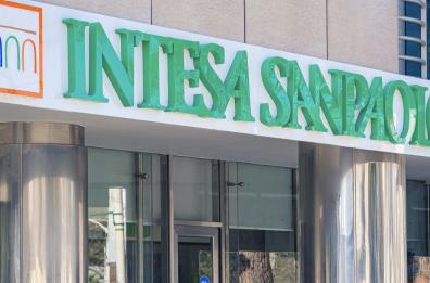 Conti spiati dal bancario di Bitonto, il Garante della privacy a Intesa: «Informi entro 20 giorni tutti i clienti coinvolti»