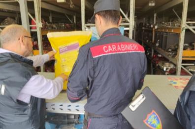 Fitofarmaci illegali, sequestri a Orta Nova e Manduria: sul mercato avrebbero fruttato mezzo milione