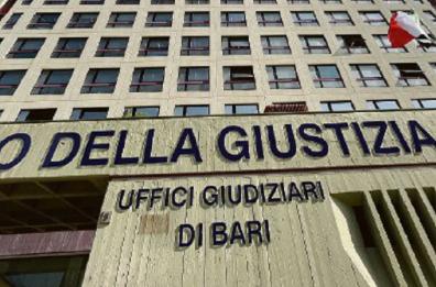 Bari, è tornato libero De Tullio: l'uomo che comprò i voti per Olivieri e ha fatto commissariare l'Amtab