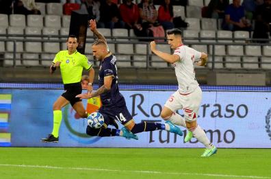 Bari-Catanzaro, pareggio al San Nicola: 1-1