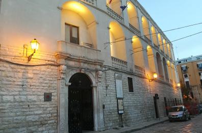 Diciottenne ferito a Bisceglie da un proiettile: saranno previsti più controlli