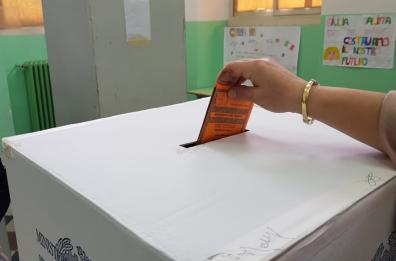 Ipotesi di corruzione elettorale al momento ci sono 5 indagati