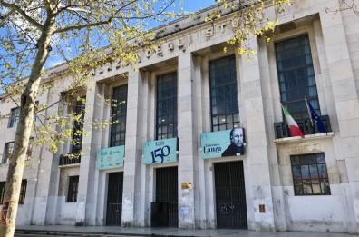 Attimi di paura al Liceo Lanza di Foggia: giovane aggredito si rifugia nella scuola, ferito e sanguinante