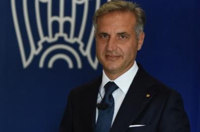 Fsc, l’appello di Fontana: «Basta liti, ora firmate»