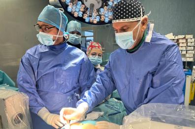 Molfetta, incontinenza e ritenzione urinaria: impiantati neuromodulatori sacrali in 3 pazienti