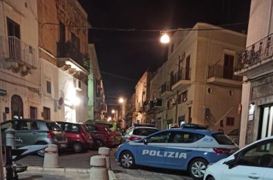 Ostuni, ritrovato il cadavere di un 84enne nella sua abitazione: nessuna ipotesi esclusa